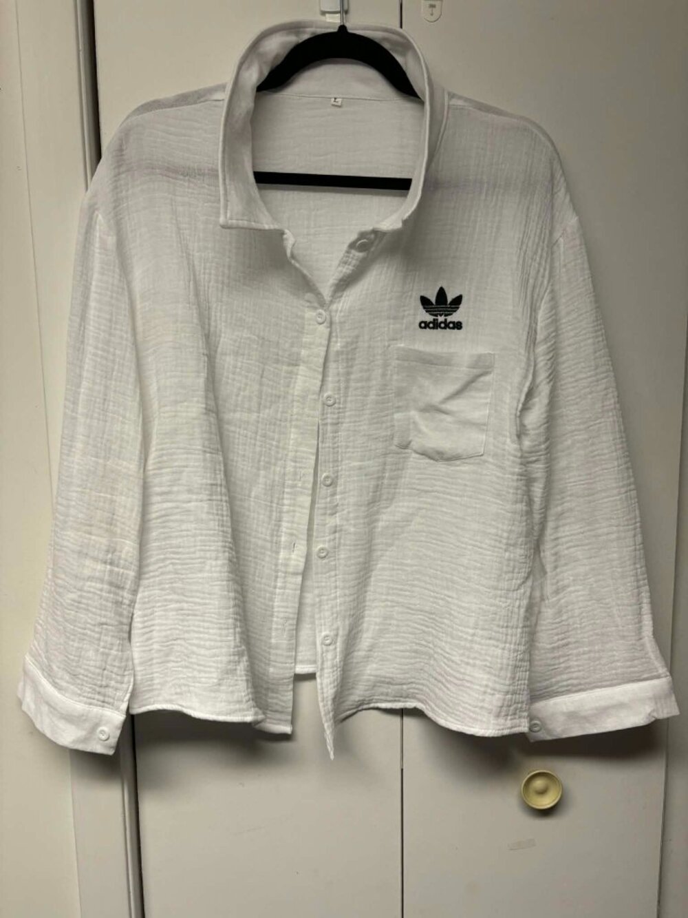 Womens long sleeve cropped cotton button down white blouse Large